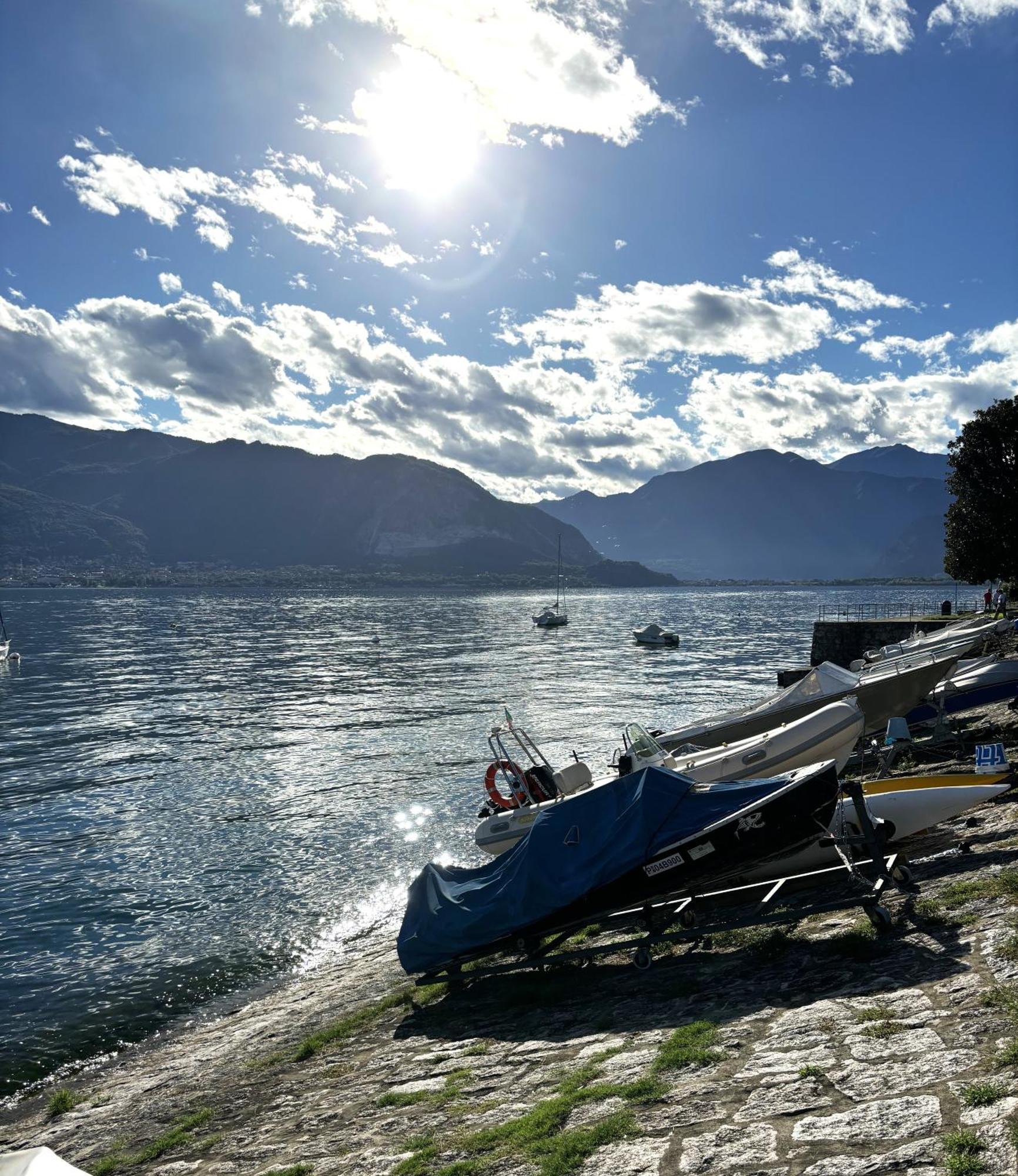 Hotel Dependance Pesce D'Oro Verbania Zewnętrze zdjęcie